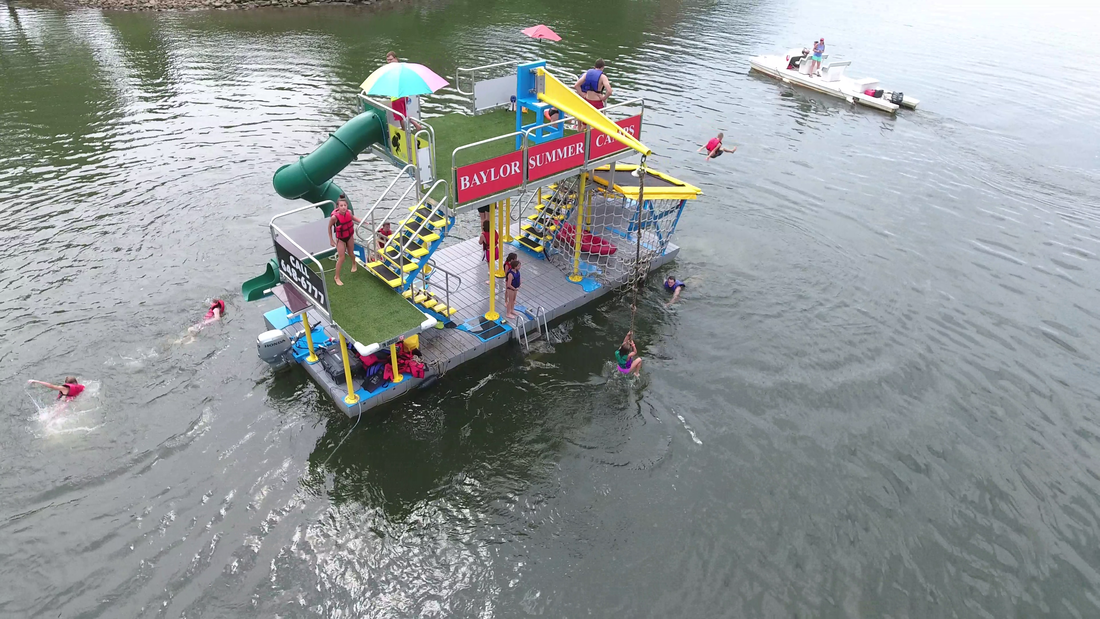 Jungle float mobile water park