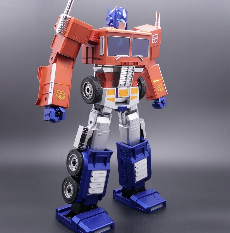 Optimus Pime programmable robot